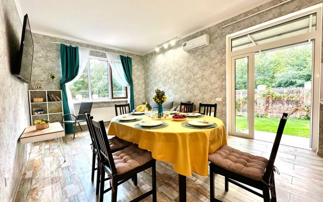 Karlimone Private house