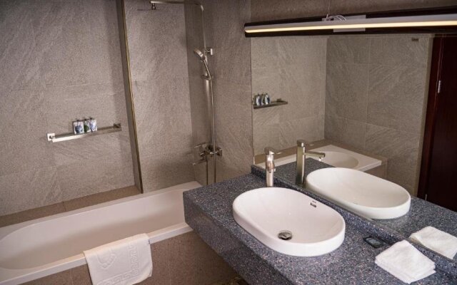 Litz Resort Hotel