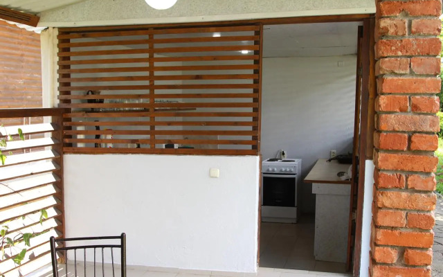 Ruchey Mini-hotel, posyolok Nizhnia Eshera
