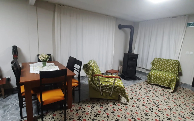 Mürteza Çam Private house