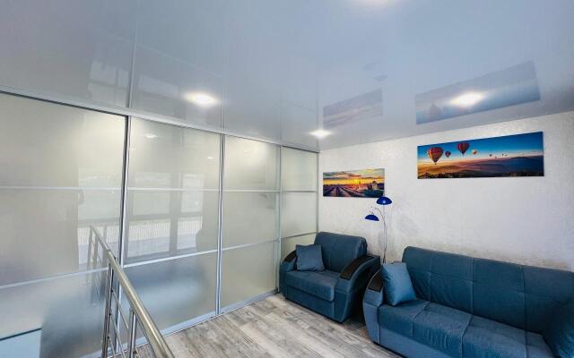 3 Komnatnye Apartamenty S Basseynom Apartments