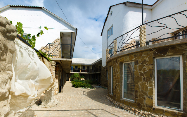 Отель Буковина