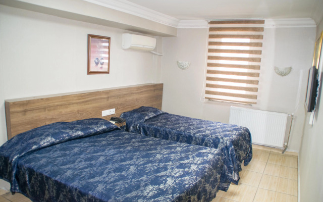 Yunus Hotel