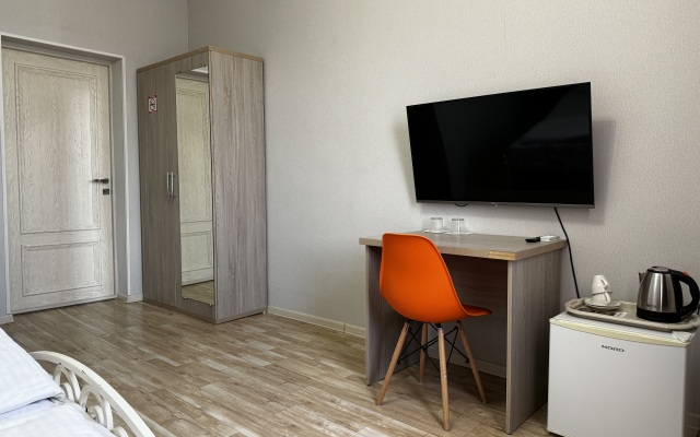 Mayak Hotel