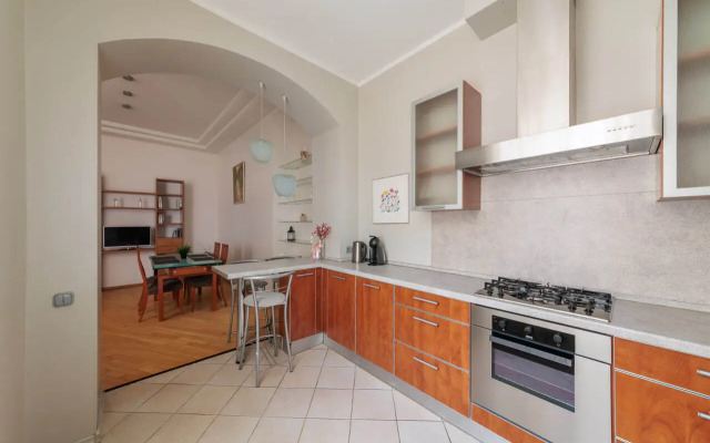 Квартира на набережной Крюкова канала 9