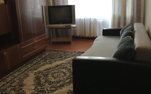 V Tsentralnoy Chasti Goroda Flat