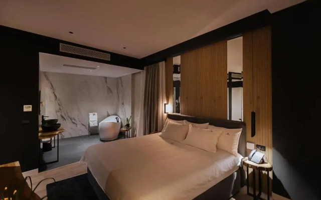 Park Plazza Hotel