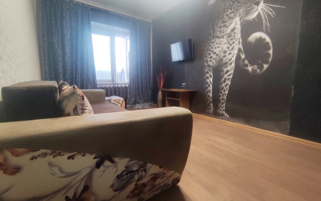 Квартира Рядом с Торговыми Центрами и Цгб