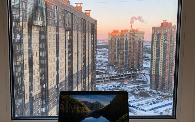 Квартира 2ккв у метро Парнас