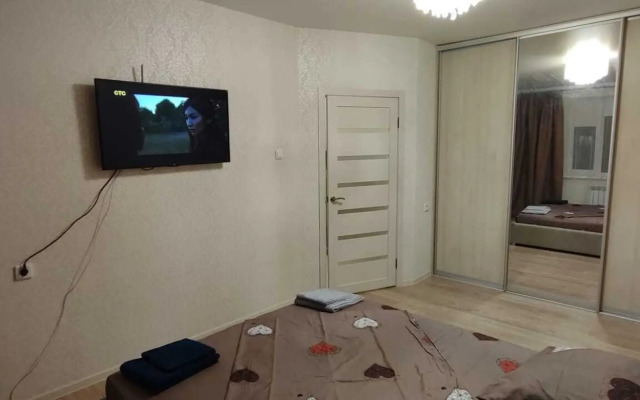 Na ulitse Tukhachevskogo 25/6 Flat
