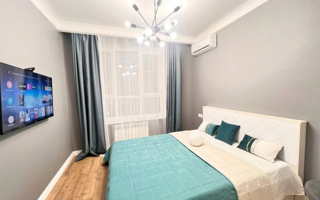 V Prekrasnom Zhk Levoberezhye Flat