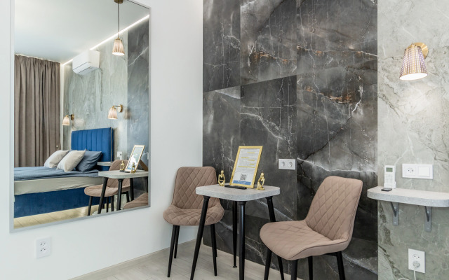 Sovremennaya Yevrodvushka V Tsentre Flat