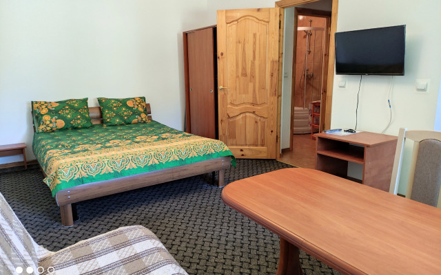 Апартаменты на Зелёной 15А