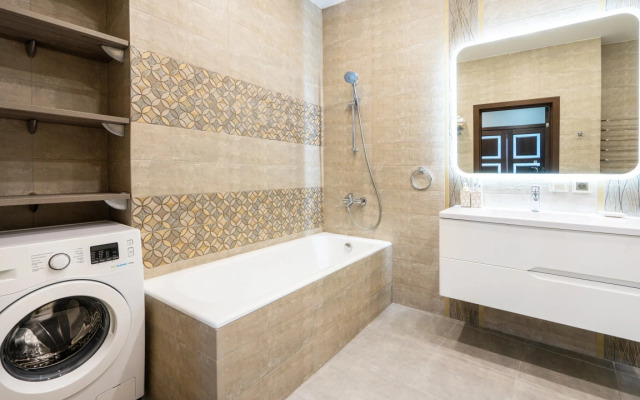 Ansi Akter Gelaksi Apartments