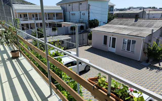 Oazis Guest House
