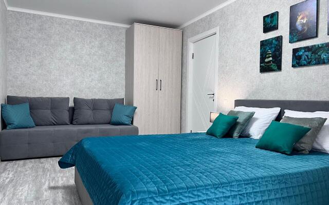 Novye Galaapart u Parka Pobedy Apartments