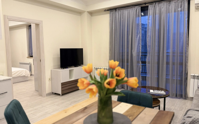 Апартаменты С 1 спальней и балконом на Кохбаци 16 от Sweet Home