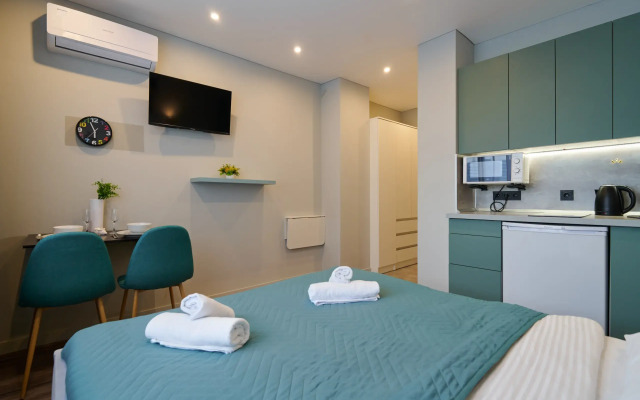 1131 Leninskiy 158 Apartment