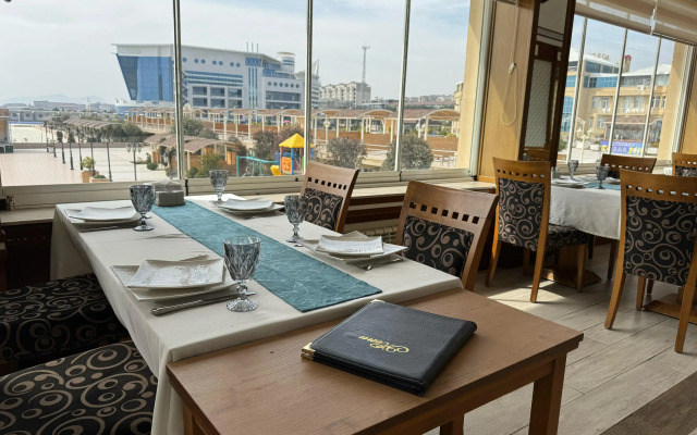 Отель Titanik Baku