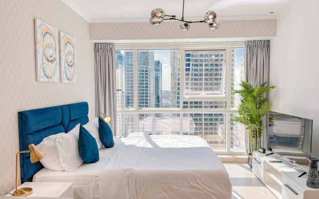 Cosmos Living Elegant Studio Near Dubai Marina Apartments
