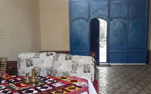 Uyut Hotel
