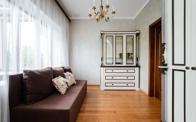 Kottedzh S Basseynom I Saunoy Dolgoprudnaya Alleya Dv1k22 Private House