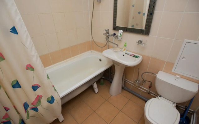 Квартира Гостевая Алеся на Малышева 4Б 1