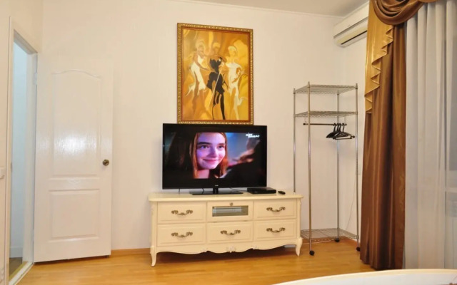 Квартира современная двухкомнатная