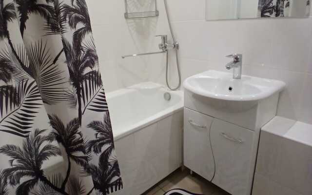 Apartamenty na Lazurnoy 13