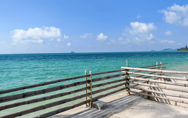 Курортный Отель Lipa Bay Residence