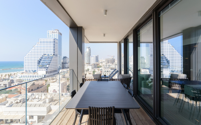 Luxury With Terrace & Sea View By Feelhome Apartments