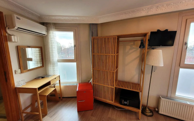 Апарт-отель Masif House