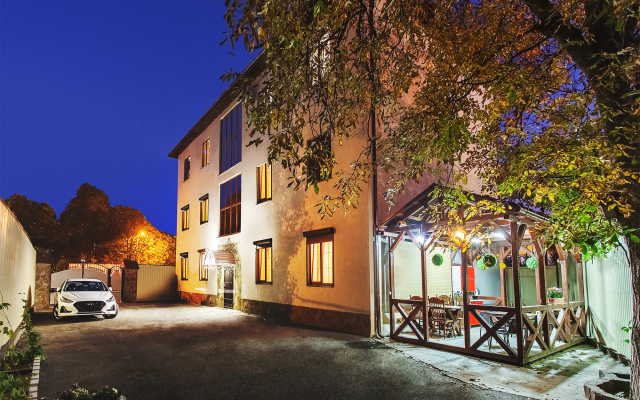 hotelImage