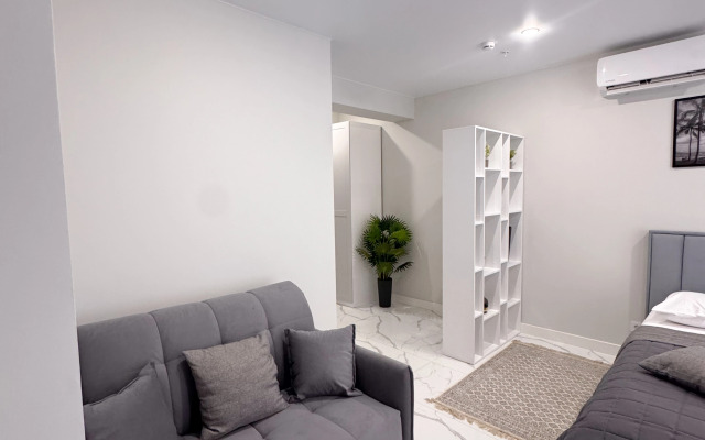 Orange Apart V Tsentre Sochi Na Navaginskoy Apartments