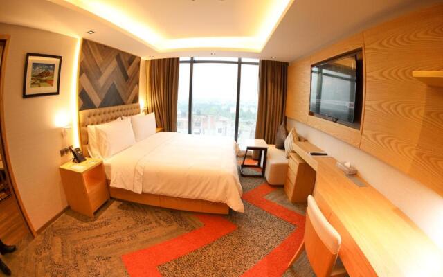 HANSA - A Premium Residence
