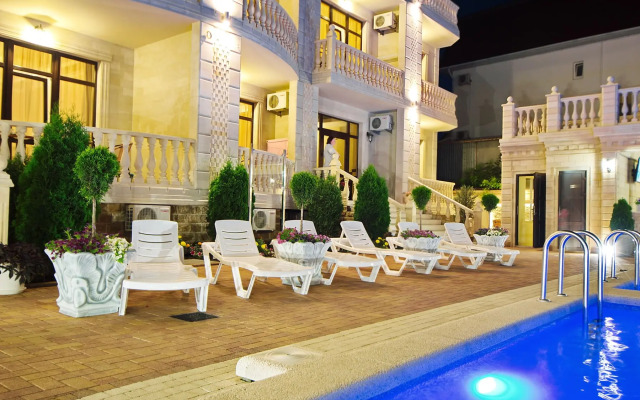 Diva Plaza Hotel