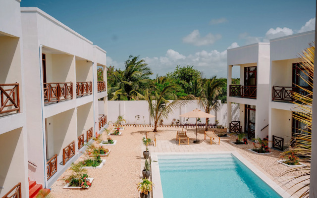 Отель Andy's Inn