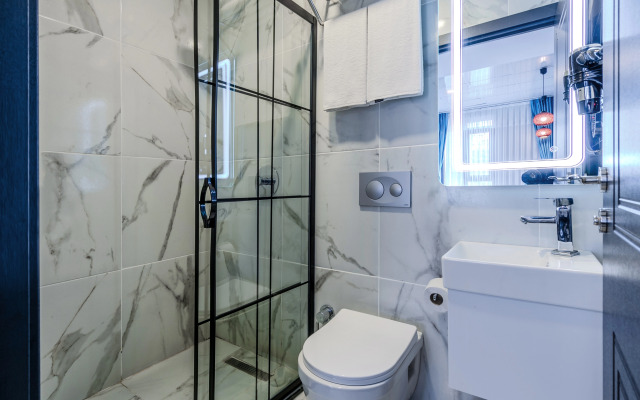 Отель Solin Airport Hotel