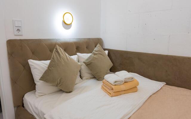 White Place Hotel