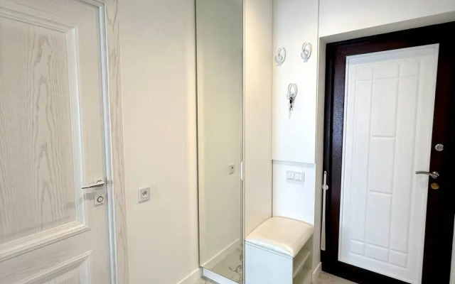 Stilnaya Ryadom S Parkom Rivyera Flat