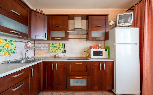 Апартаменты на Комендантском проспекте 17/1