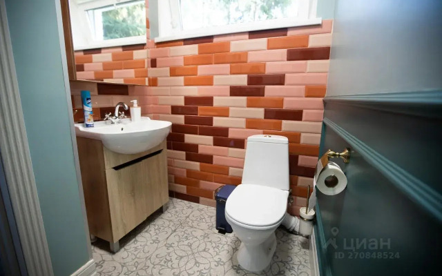 U Reki S Baney Private house