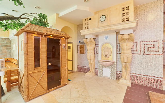 Hotel Grinn Biznes-Klass