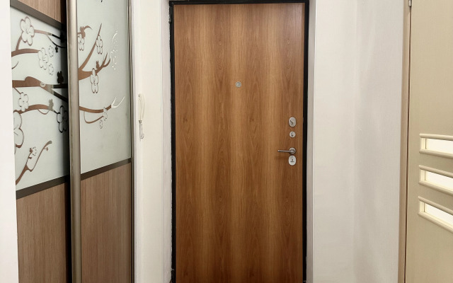 Квартира Просторная уютная и современная студия  на Родонитовой 35