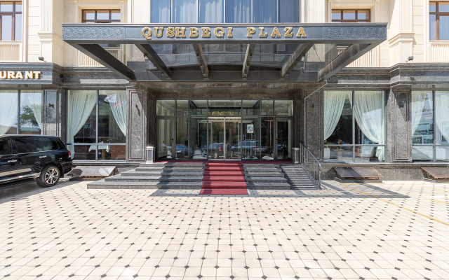 Kushbegi Plaza Hotel