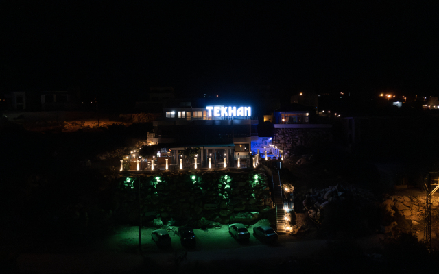 TEK HAN KUMKUYU Hotel