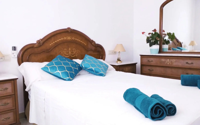 Частный дом Beach Plaza Mal Pas