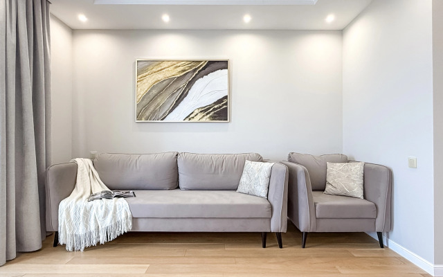 Apartment Monako 24 Zhk Graf Tolstoy 311