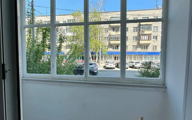 Квартира 2-комнатная в центре Новосибирска, рядом с Нарымским сквером