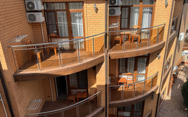 Zolotaya Milya Hotel
